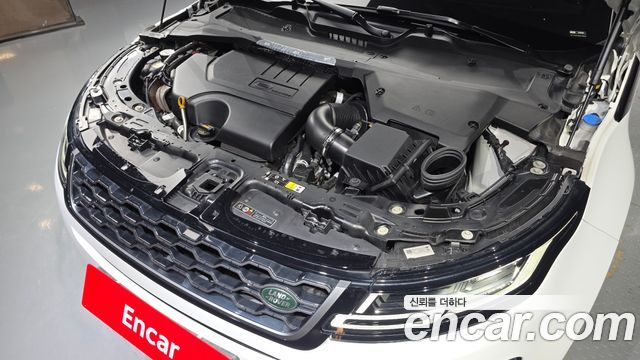 Land Rover Range Rover Evoque 2022 — photo 6
