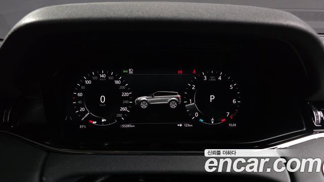 Land Rover Range Rover Evoque 2022 — photo 8