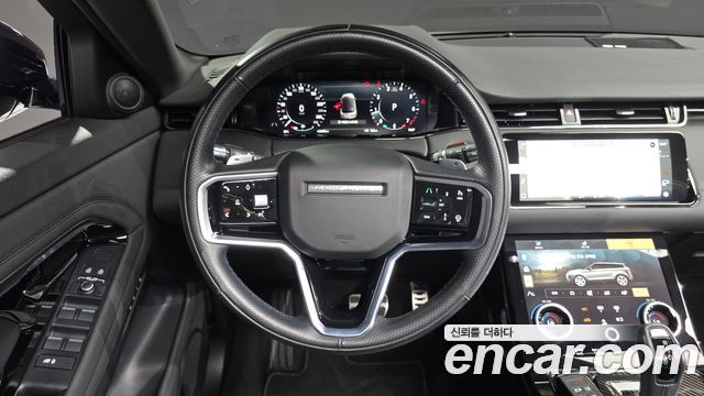 Land Rover Range Rover Evoque 2022 — photo 13