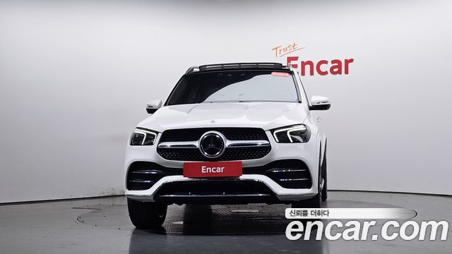Mercedes-Benz GLE-Class 2023 — photo 3