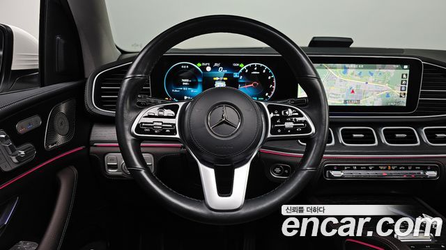 Mercedes-Benz GLE-Class 2023 — photo 19