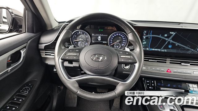 Hyundai Grandeur 2022 — photo 13