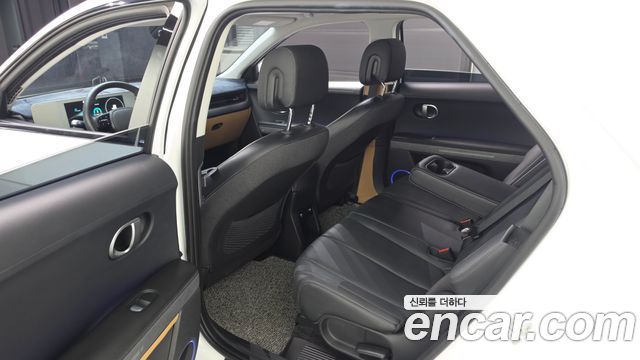 Hyundai Ioniq5 2022 — photo 11