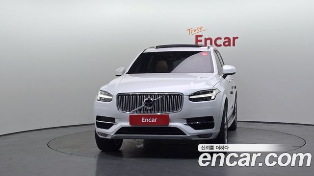Volvo XC90 2018 — photo 3