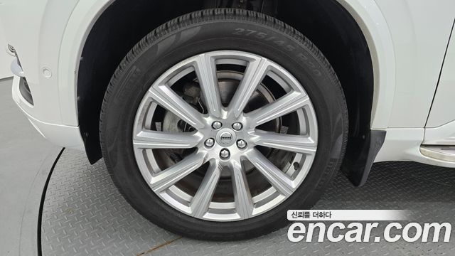 Volvo XC90 2018 — photo 5