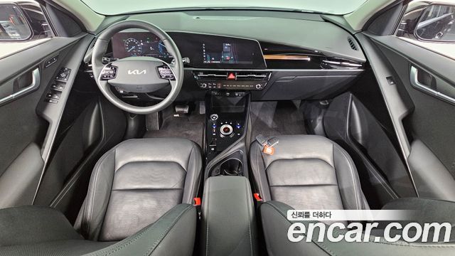 Kia Niro 2023 — photo 10