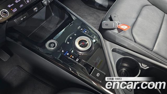 Kia Niro 2023 — photo 12