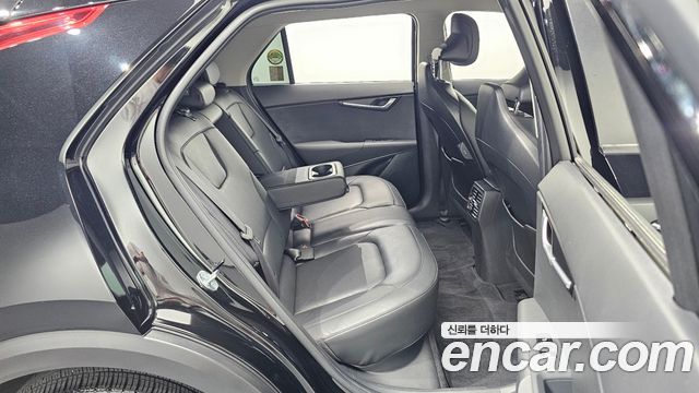 Kia Niro 2023 — photo 23
