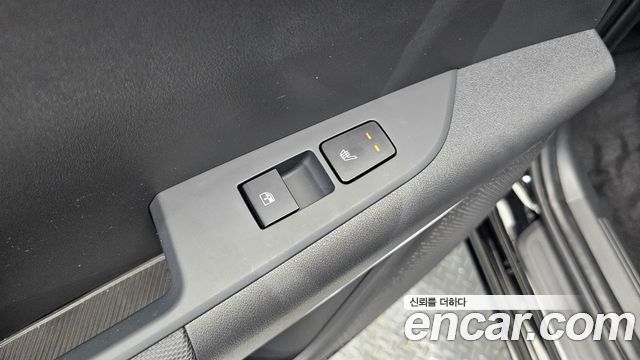 Kia Niro 2023 — photo 28