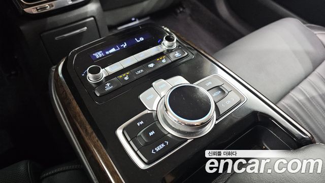 Genesis G90 2021 — photo 18