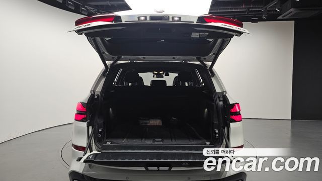 BMW X5 2026 — photo 30