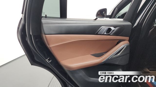 BMW X6 2022 — photo 15