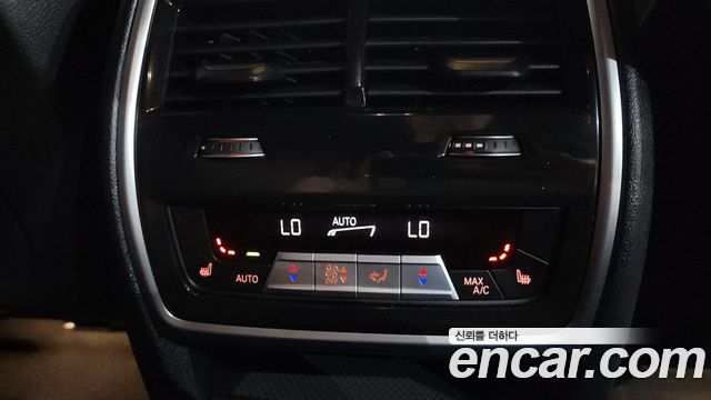 BMW X6 2022 — photo 27