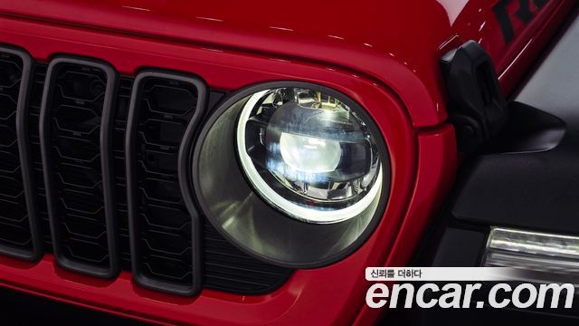 Jeep Wrangler 2025 — photo 8