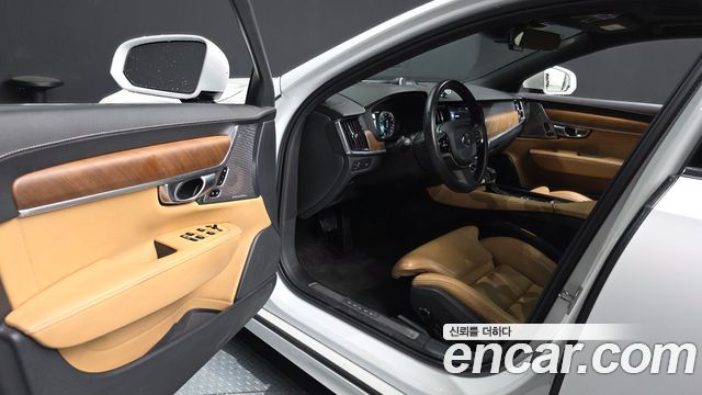 Volvo S90 2020 — photo 13
