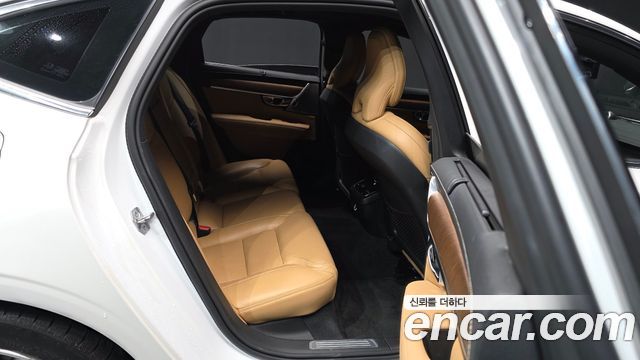 Volvo S90 2020 — photo 18