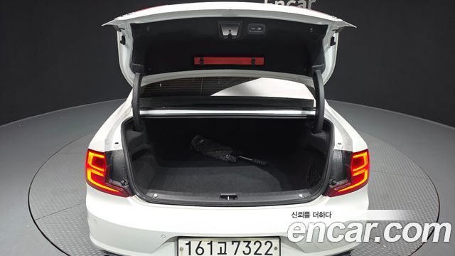 Volvo S90 2020 — photo 26