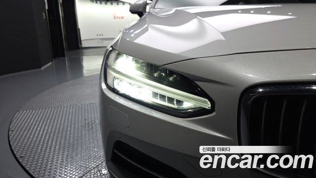 Volvo S90 2020 — photo 8