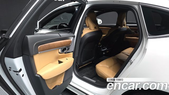Volvo S90 2020 — photo 16