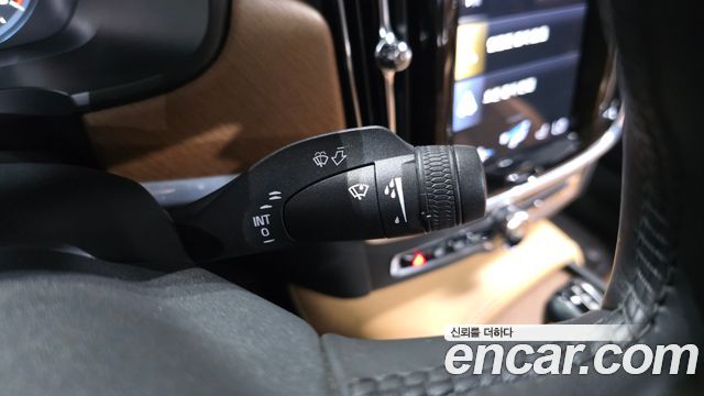 Volvo S90 2020 — photo 31