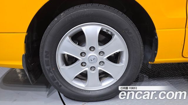 Hyundai Starex 2019 — photo 5