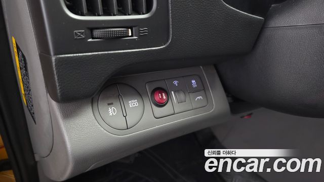 Hyundai Starex 2019 — photo 26