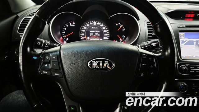 Kia Sorento 2013 — photo 10