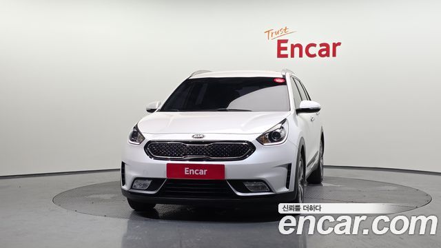 Kia Niro 2017 — photo 3
