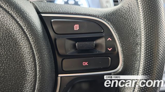 Kia Niro 2017 — photo 25
