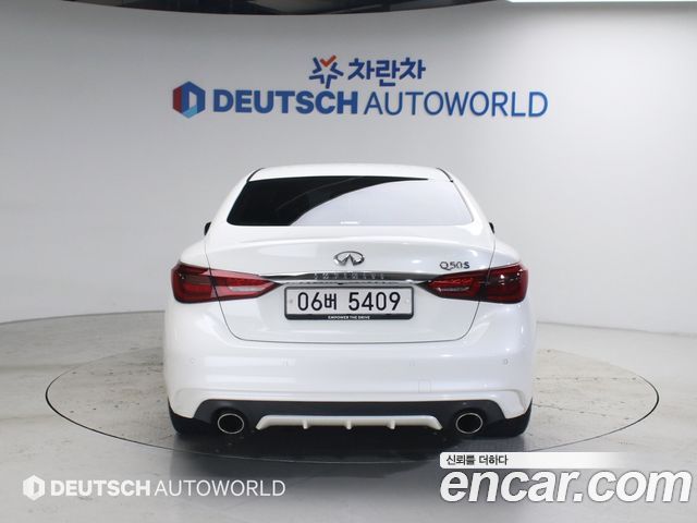 Infiniti Q50 2018 — photo 4