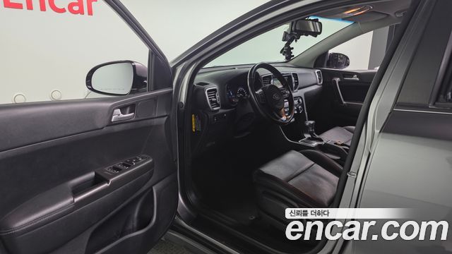 Kia Sportage 2016 — photo 10