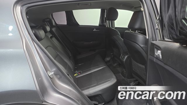 Kia Sportage 2016 — photo 11
