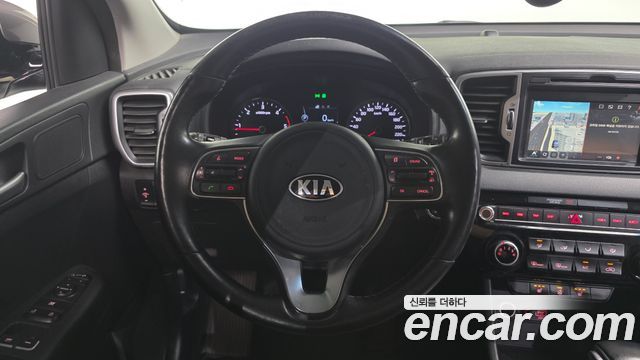 Kia Sportage 2016 — photo 13