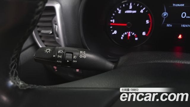 Kia Sportage 2016 — photo 16