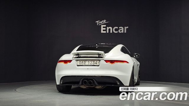 Jaguar F-TYPE 2015 — photo 4