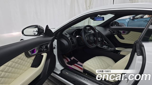 Jaguar F-TYPE 2015 — photo 10