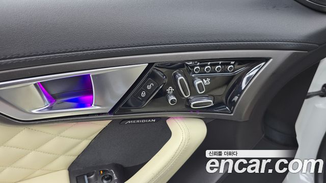 Jaguar F-TYPE 2015 — photo 12