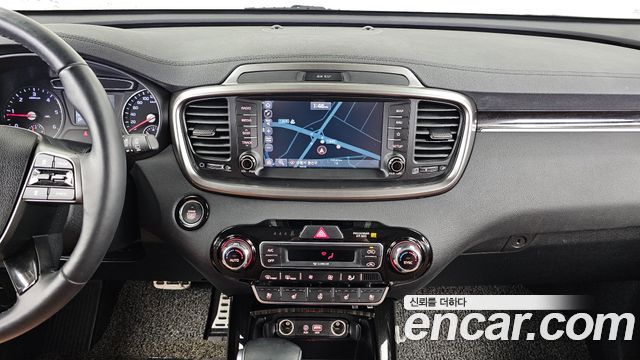 Kia Sorento 2019 — photo 20
