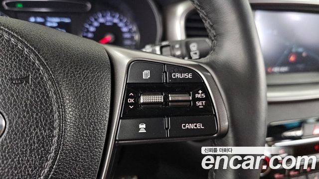 Kia Sorento 2019 — photo 33