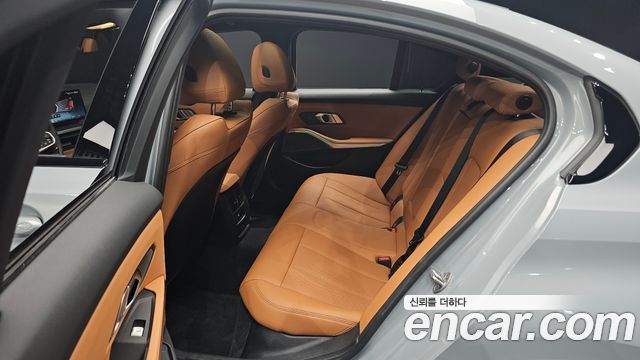 BMW 3-Series 2026 — photo 18