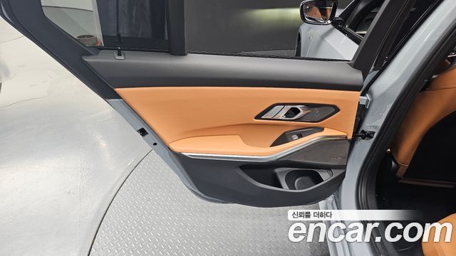BMW 3-Series 2026 — photo 15