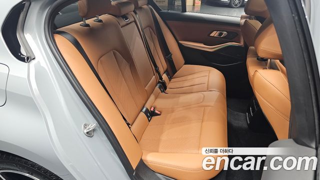 BMW 3-Series 2026 — photo 16