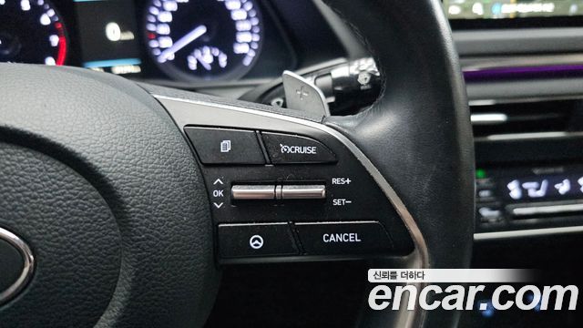 Hyundai Sonata 2022 — photo 17