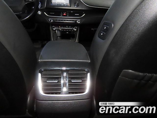 Hyundai Grandeur 2018 — photo 18