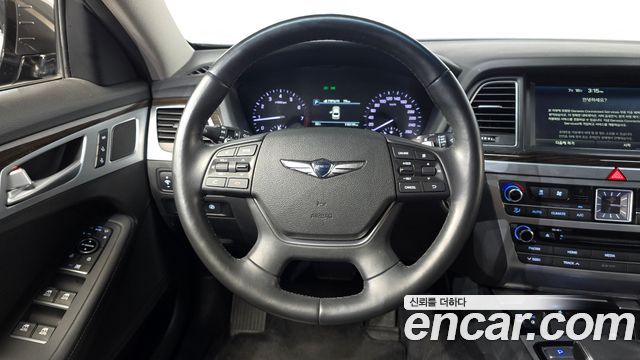 Genesis G80 2018 — photo 19