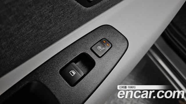 Hyundai AVANTE 2023 — photo 24