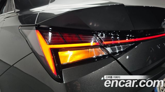 Hyundai AVANTE 2023 — photo 9