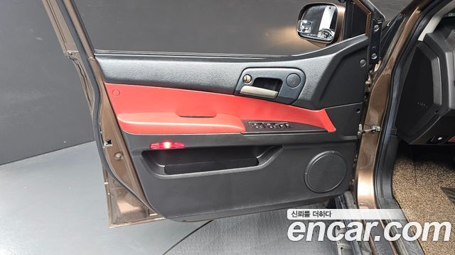 KG Mobility KORANDO 2017 — photo 14