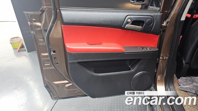 KG Mobility KORANDO 2017 — photo 15