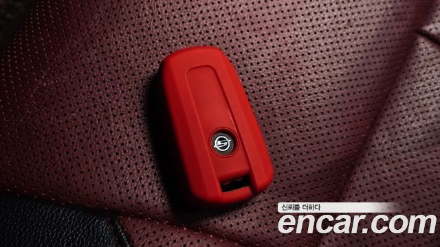 KG Mobility KORANDO 2017 — photo 27
